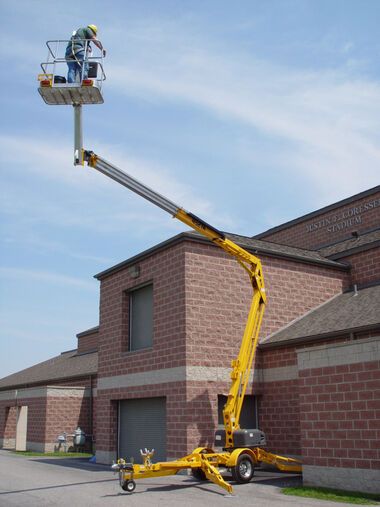 Articulating Boom Lift
